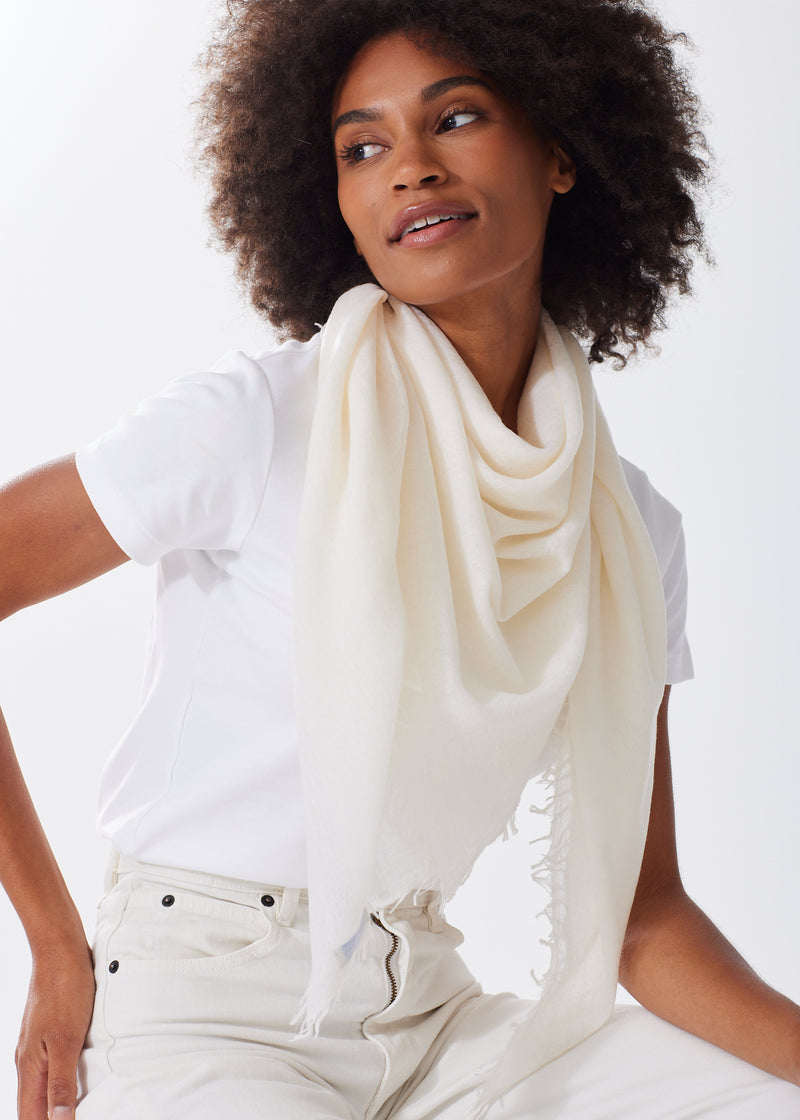 The Lightweight Cashmere Scarf