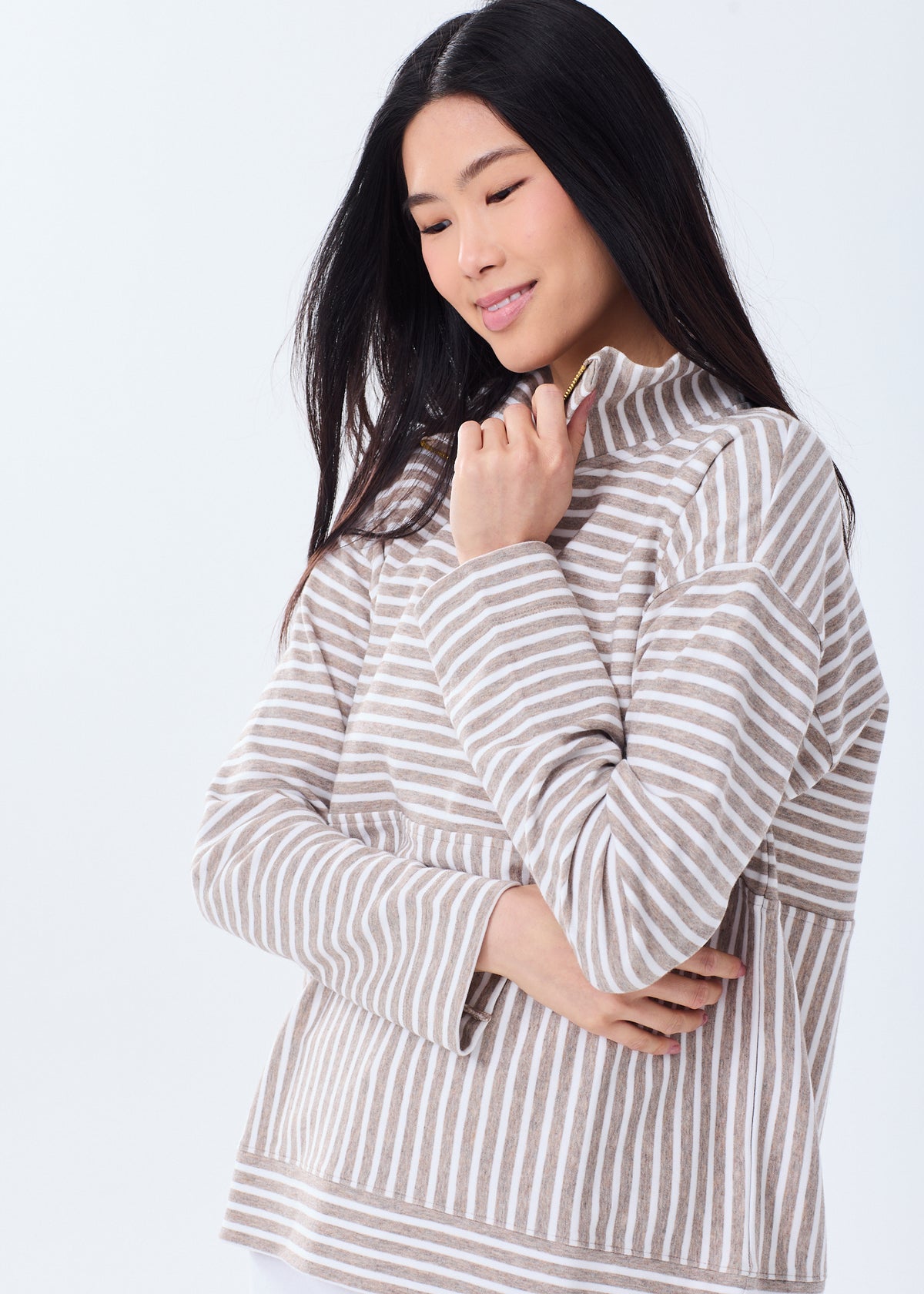 The Zip-Up Sweatshirt - Striped